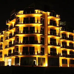 Legacy 4* Batumi