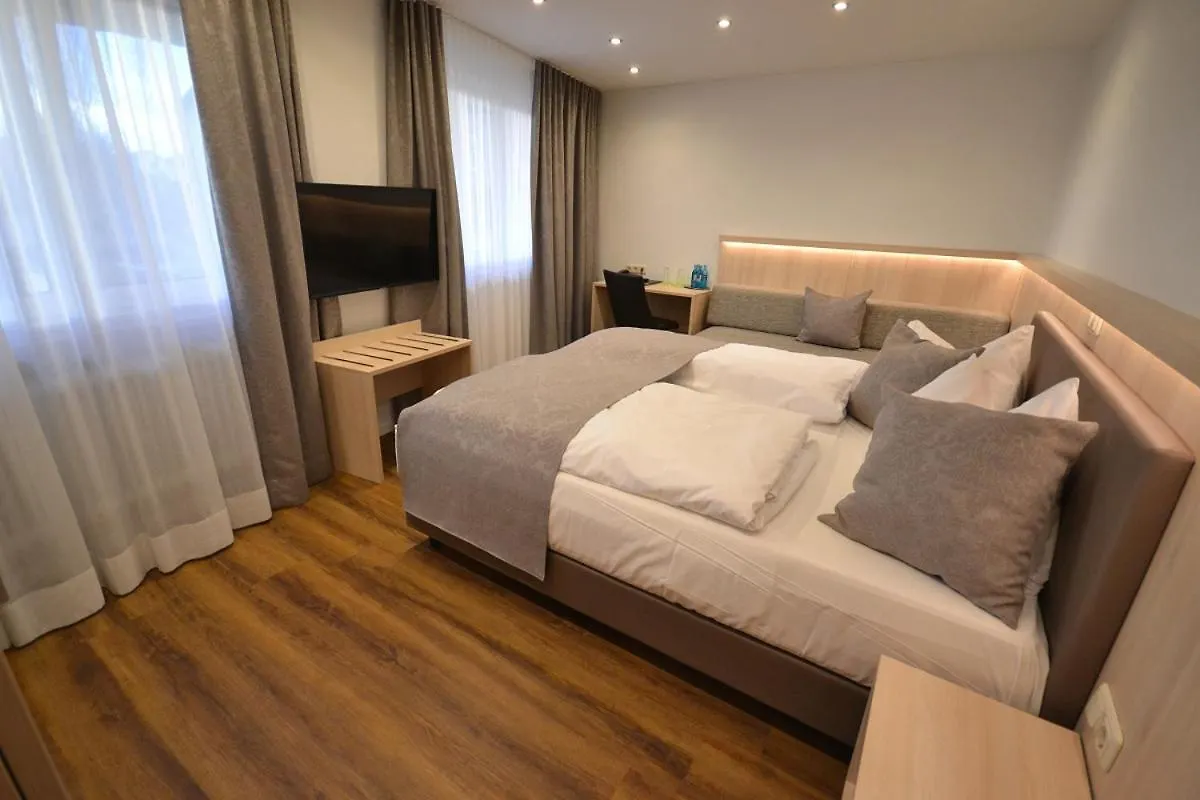 Hotel-Gasthof Weisses Ross Schwaig bei Nürnberg