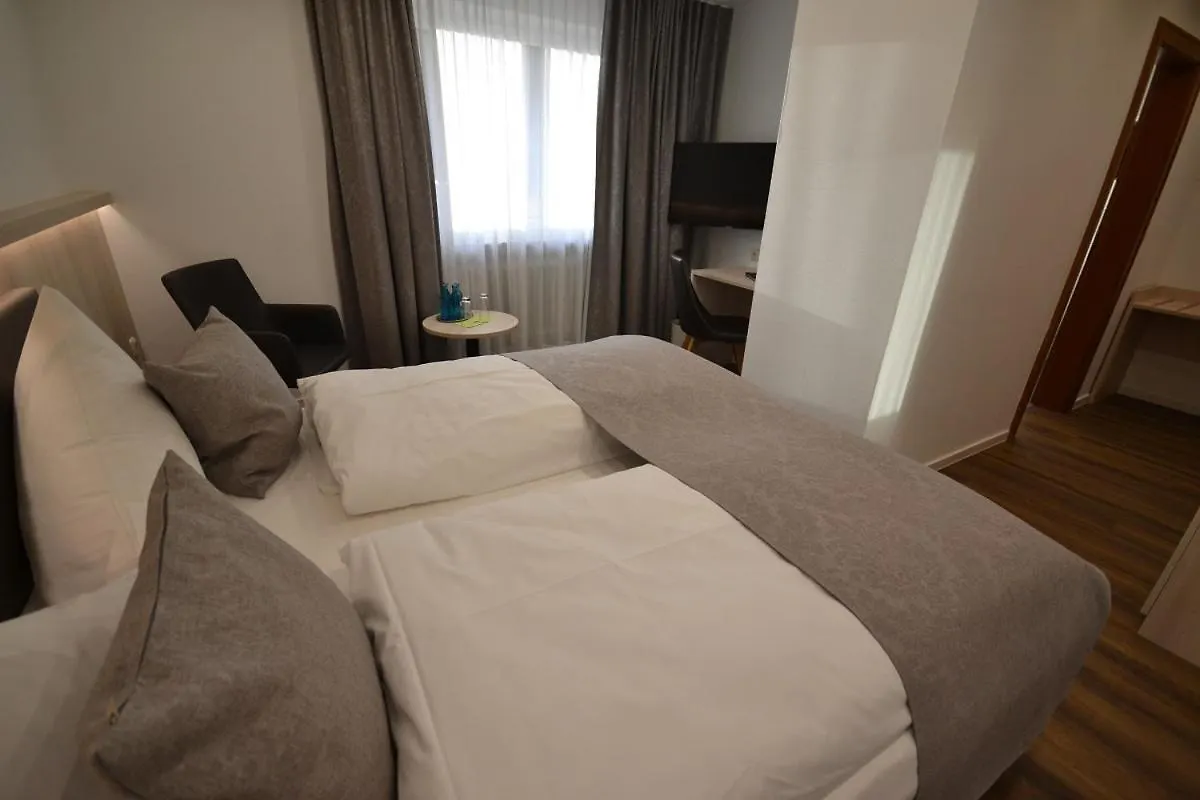 Gasthof Hotel-Gasthof Weisses Ross Schwaig bei Nürnberg